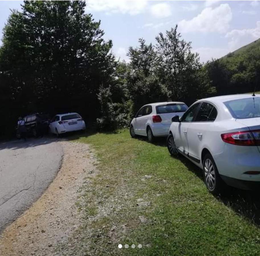 Katun Ljeljenak Hotel Plužine Kültér fotó