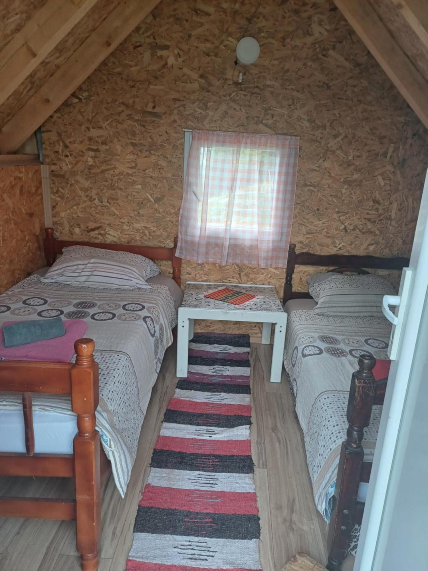 Katun Ljeljenak Hotel Plužine Kültér fotó