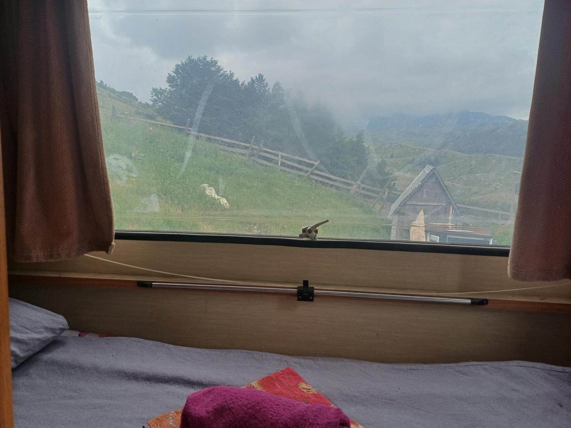Katun Ljeljenak Hotel Plužine Kültér fotó