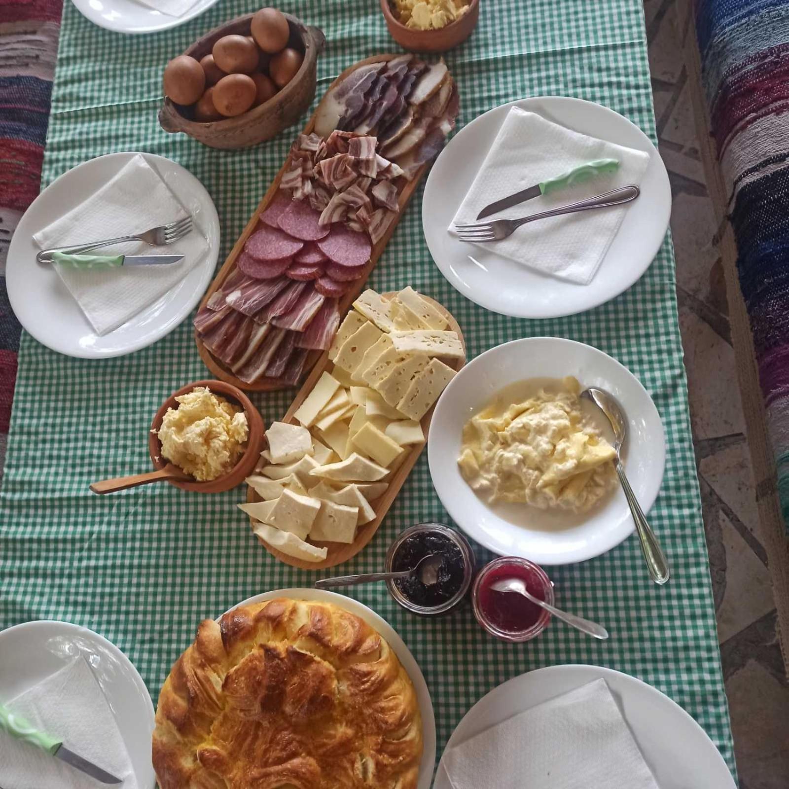 Katun Ljeljenak Hotel Plužine Kültér fotó