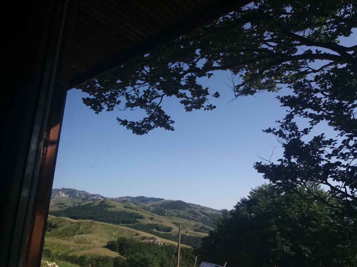 Katun Ljeljenak Hotel Plužine Kültér fotó